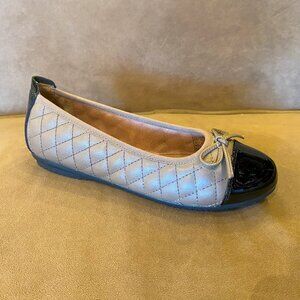 Josef Seibel - Pippa 76 Taupe/Kombi Calf/Patent - Multiple Sizes